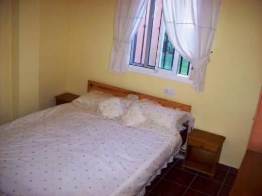 npv08_bed.jpg