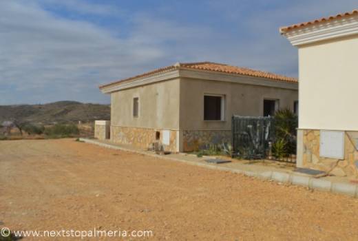 3 bedroom detached villas - La Mela