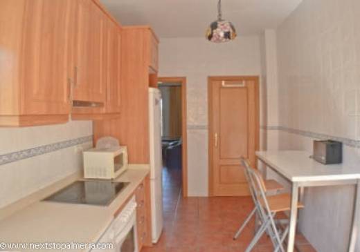 lgha2_002_kitchen_01.jpg