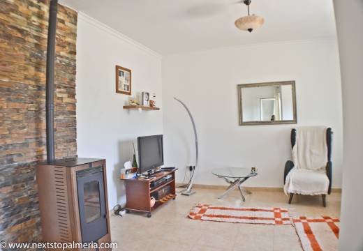 albg_06_living_01.jpg